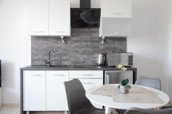 Multi Apartment Lakowa 18/13 Білосток Екстер'єр фото